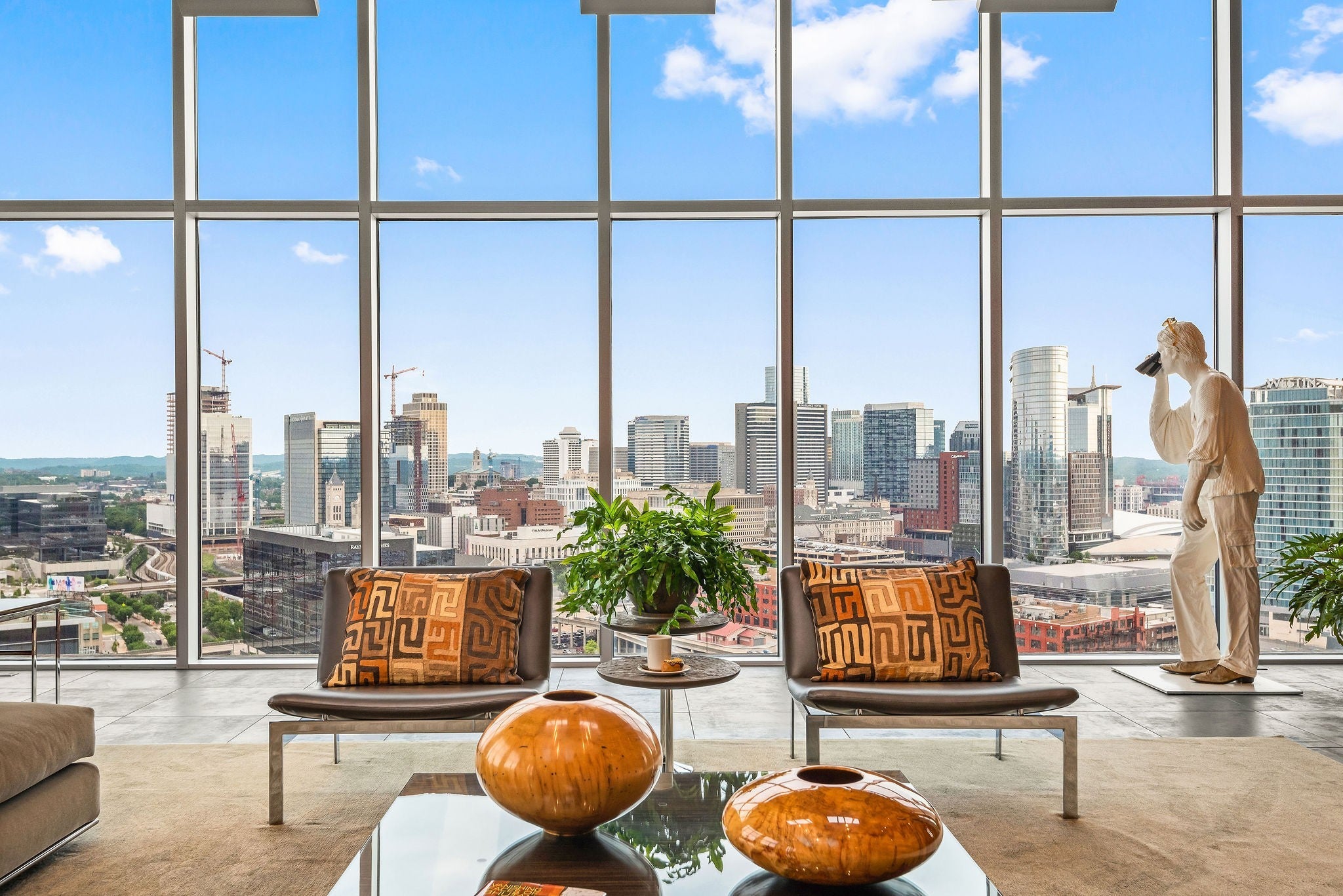 Icon in the Gulch Condos For Sale Downtown Nashville