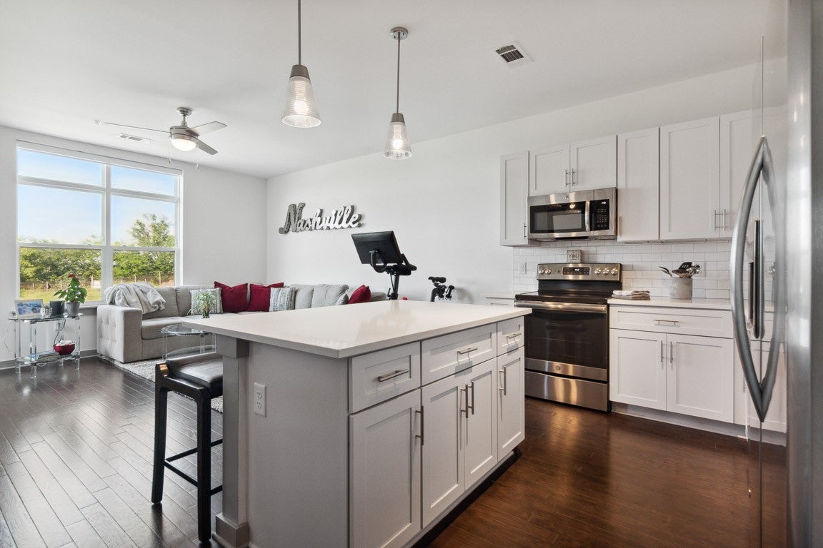 Nashville TN Lakefront Homes & Waterfront Real Estate For Sale