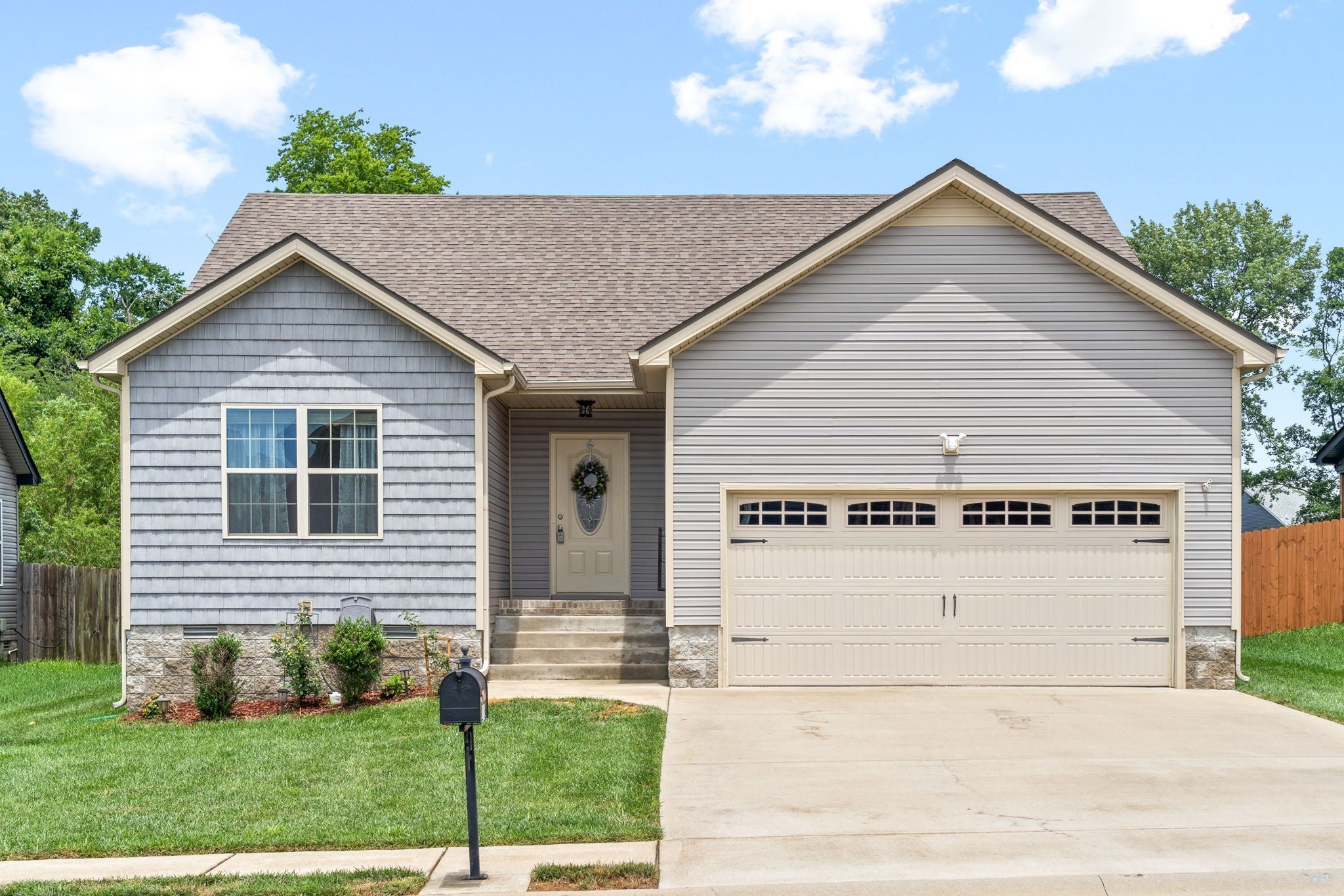 Eagles Bluff Homes For Sale Clarksville TN