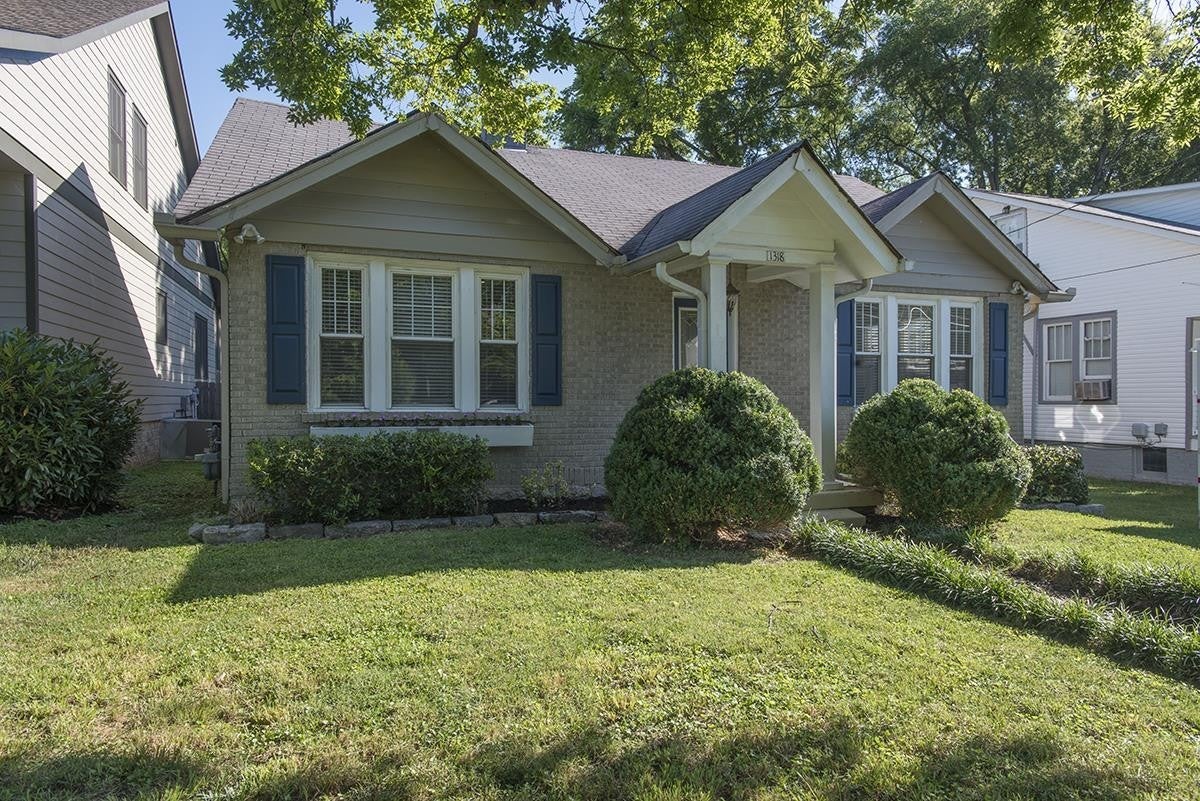 Photo of Listing #2438285