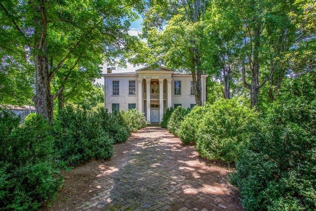 Spring Hill Historic Homes Real Estate