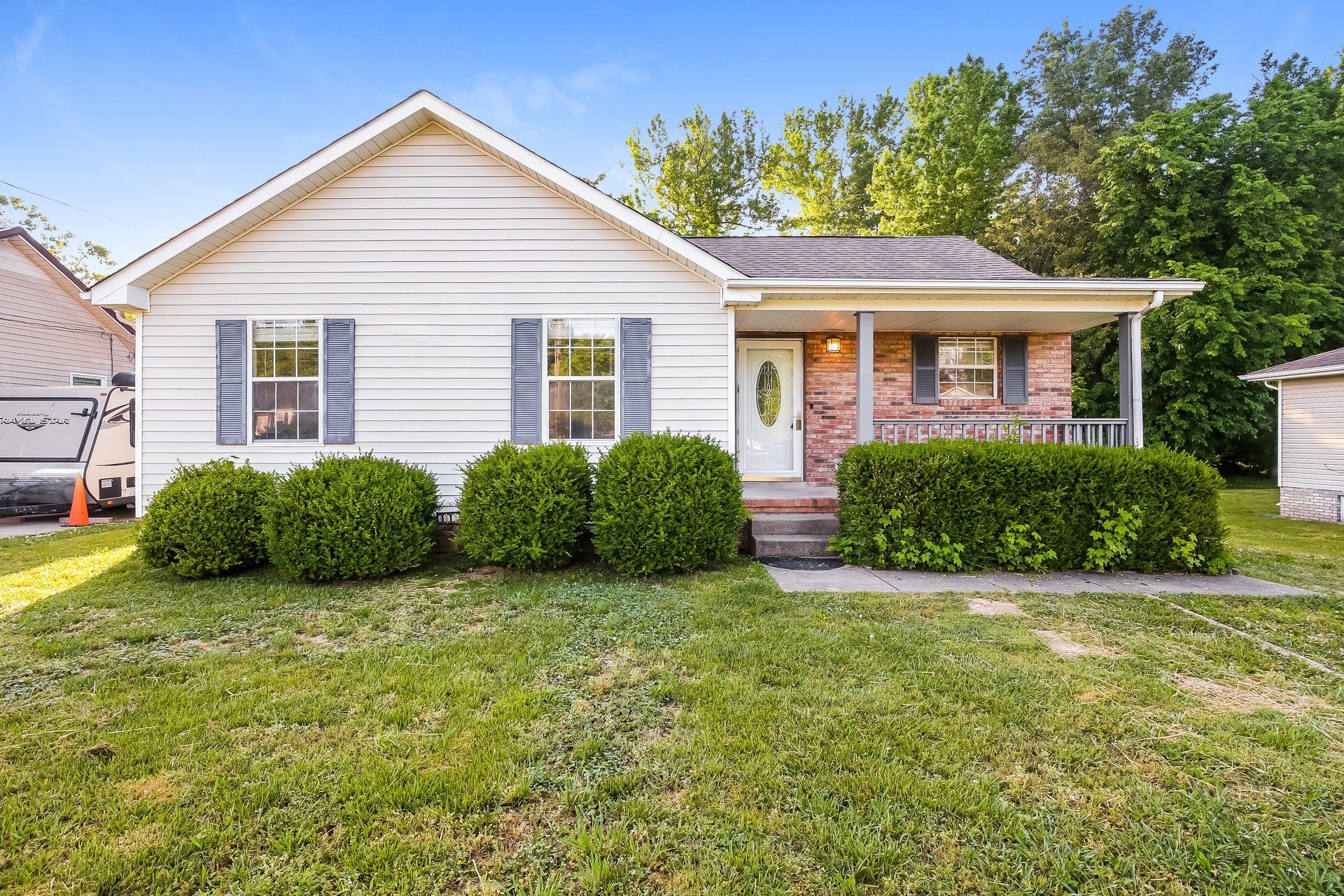 Woodlawn Estates Homes For Sale Clarksville TN