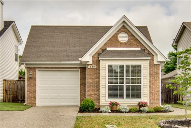 Home for sale in 709 Wayside Ct Franklin, TN