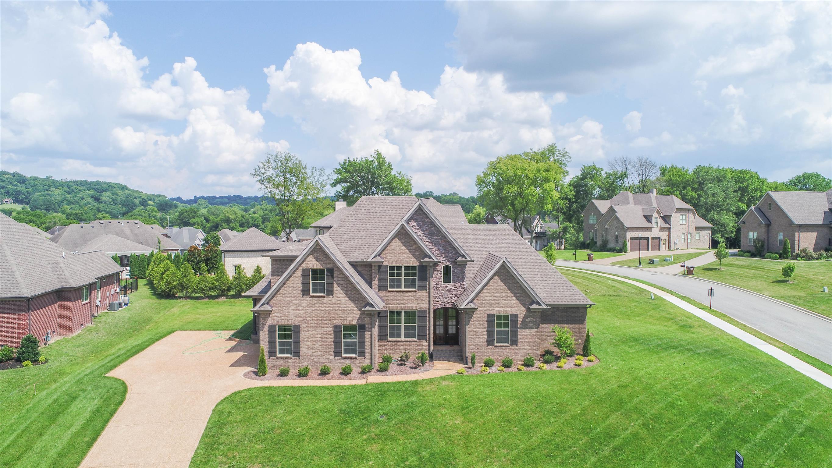 Hendersonville Real Estate - Residential for sale