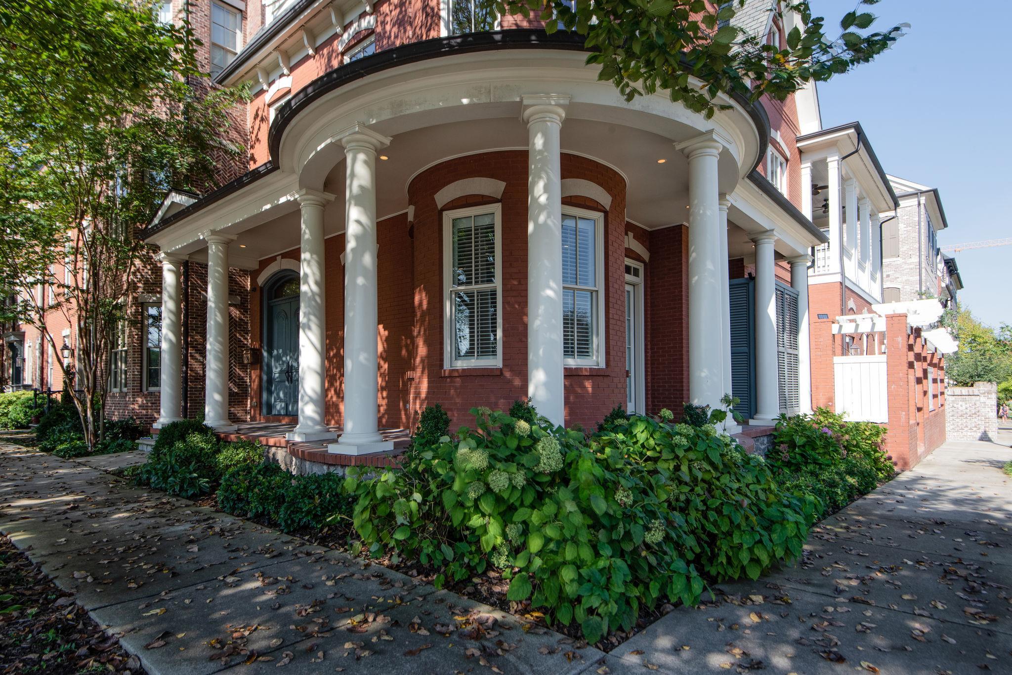 Franklin Real Estate - Residential for sale