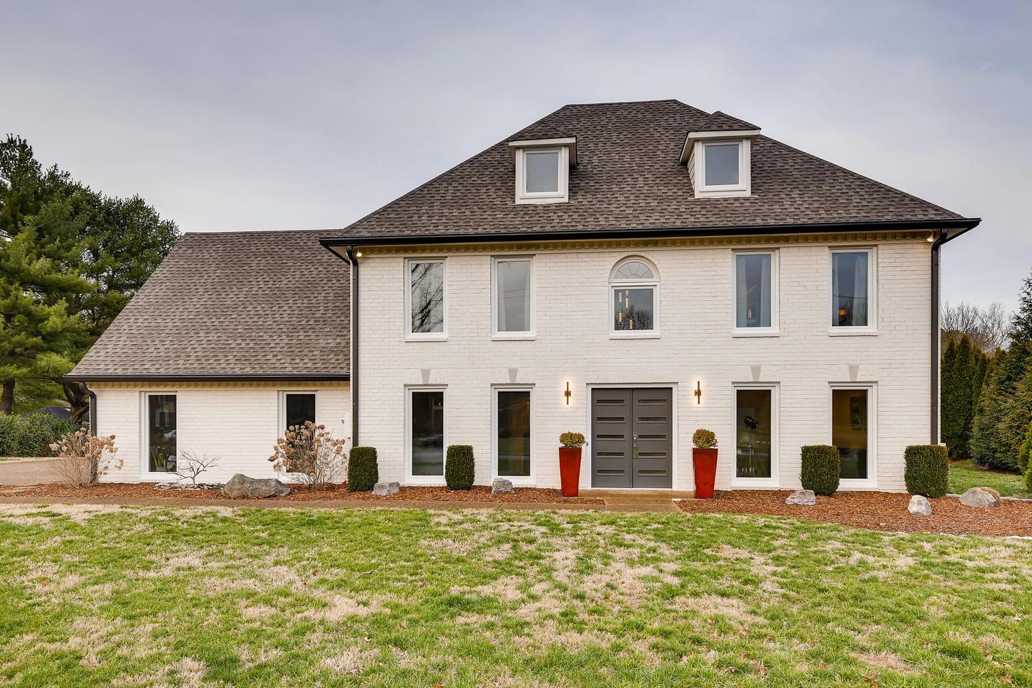 Brentwood Real Estate - Residential for sale