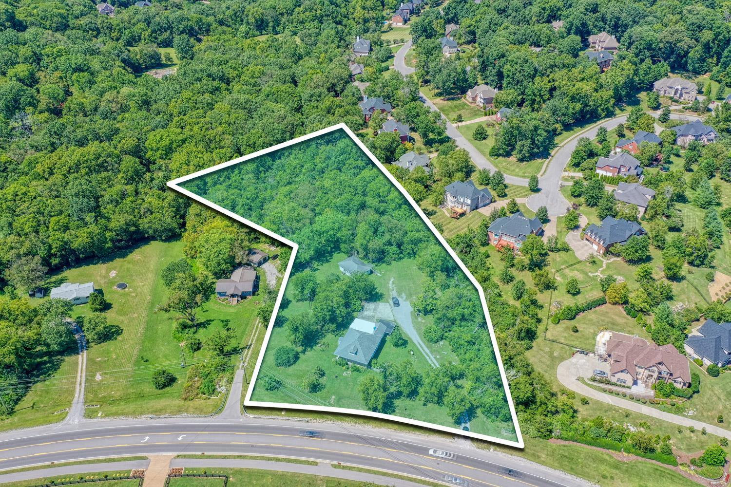 Brentwood Real Estate - Residential for sale