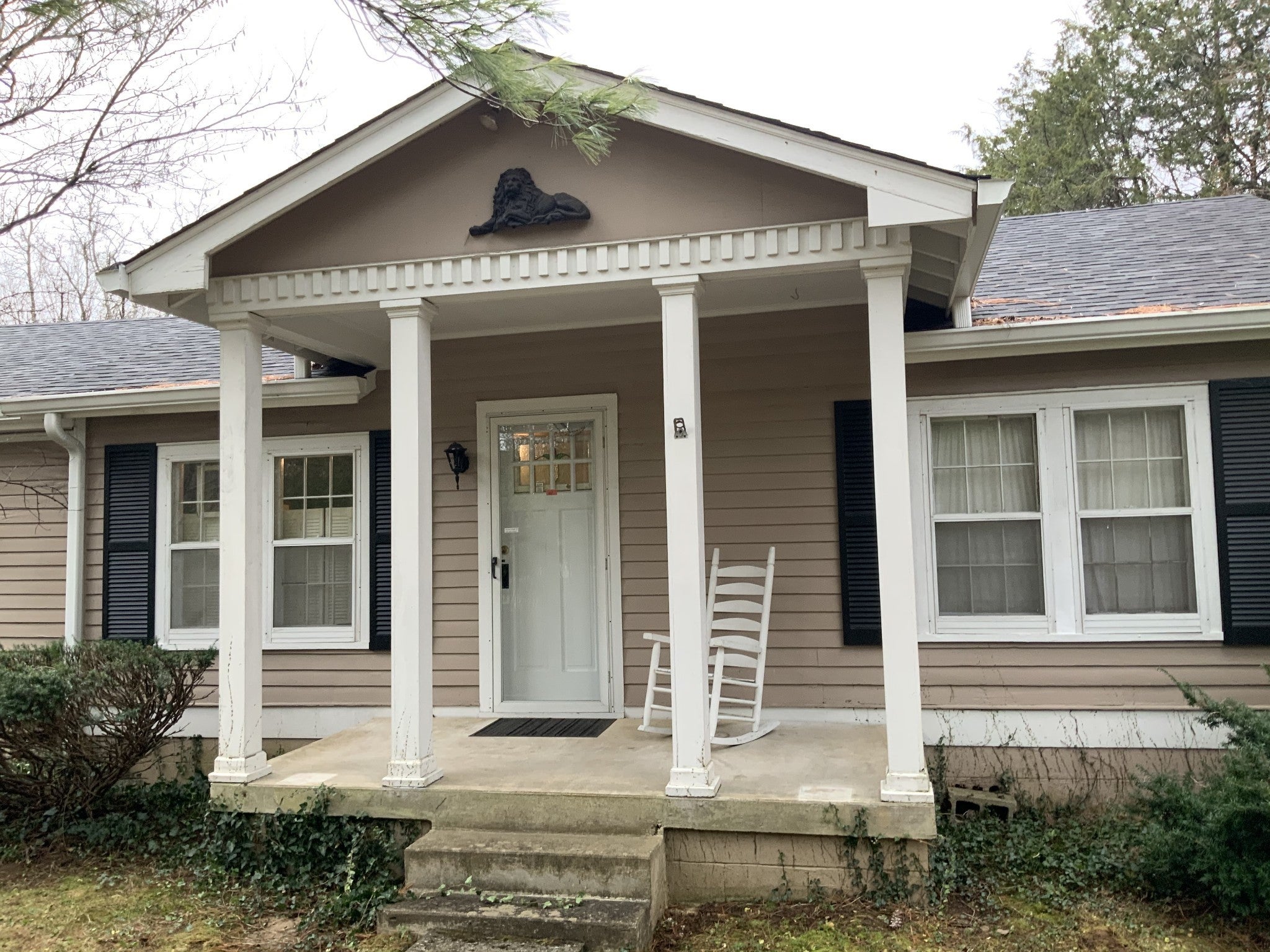 Brentwood Real Estate - Residential for sale