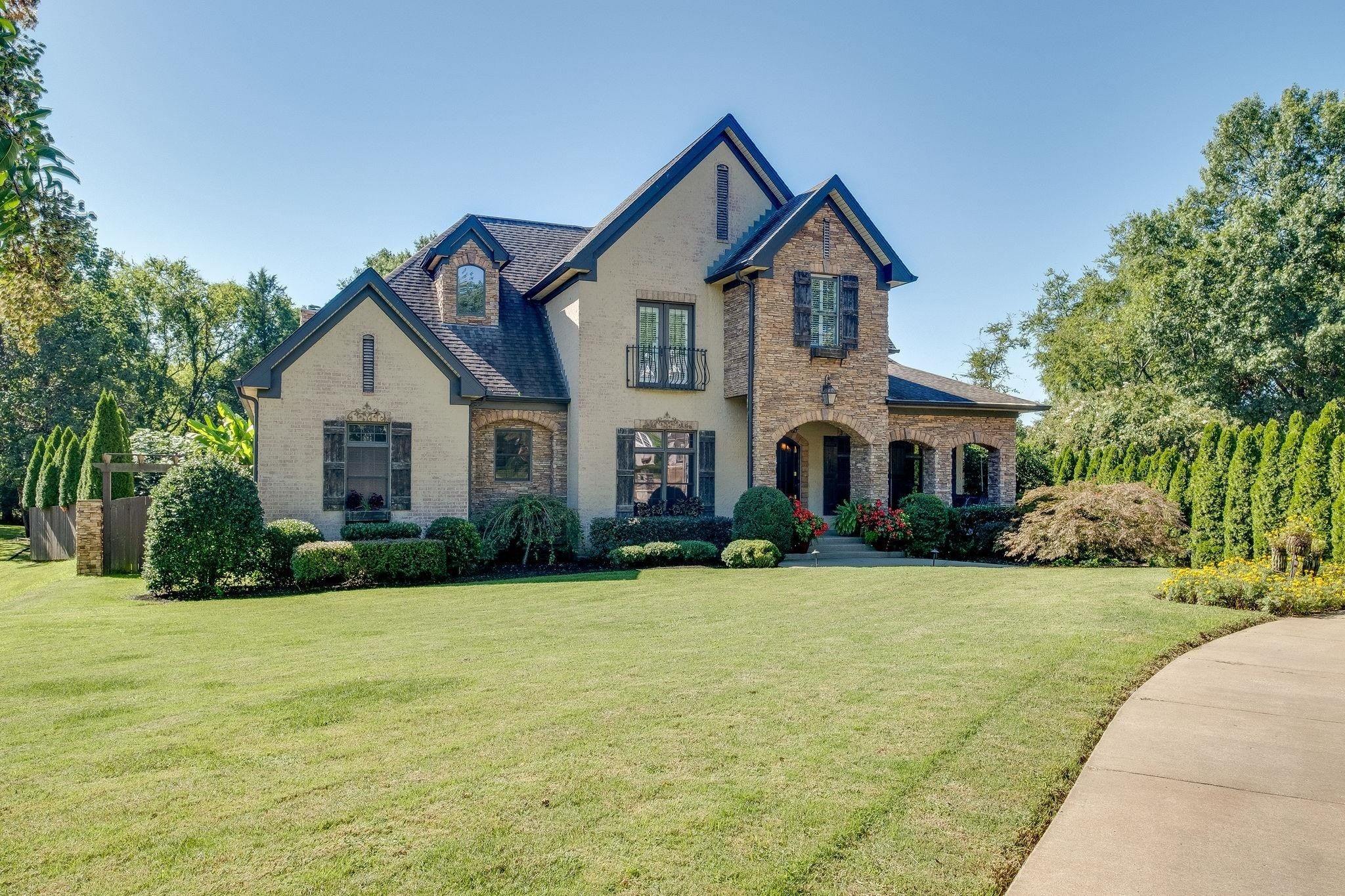 Lebanon Real Estate - Residential for sale