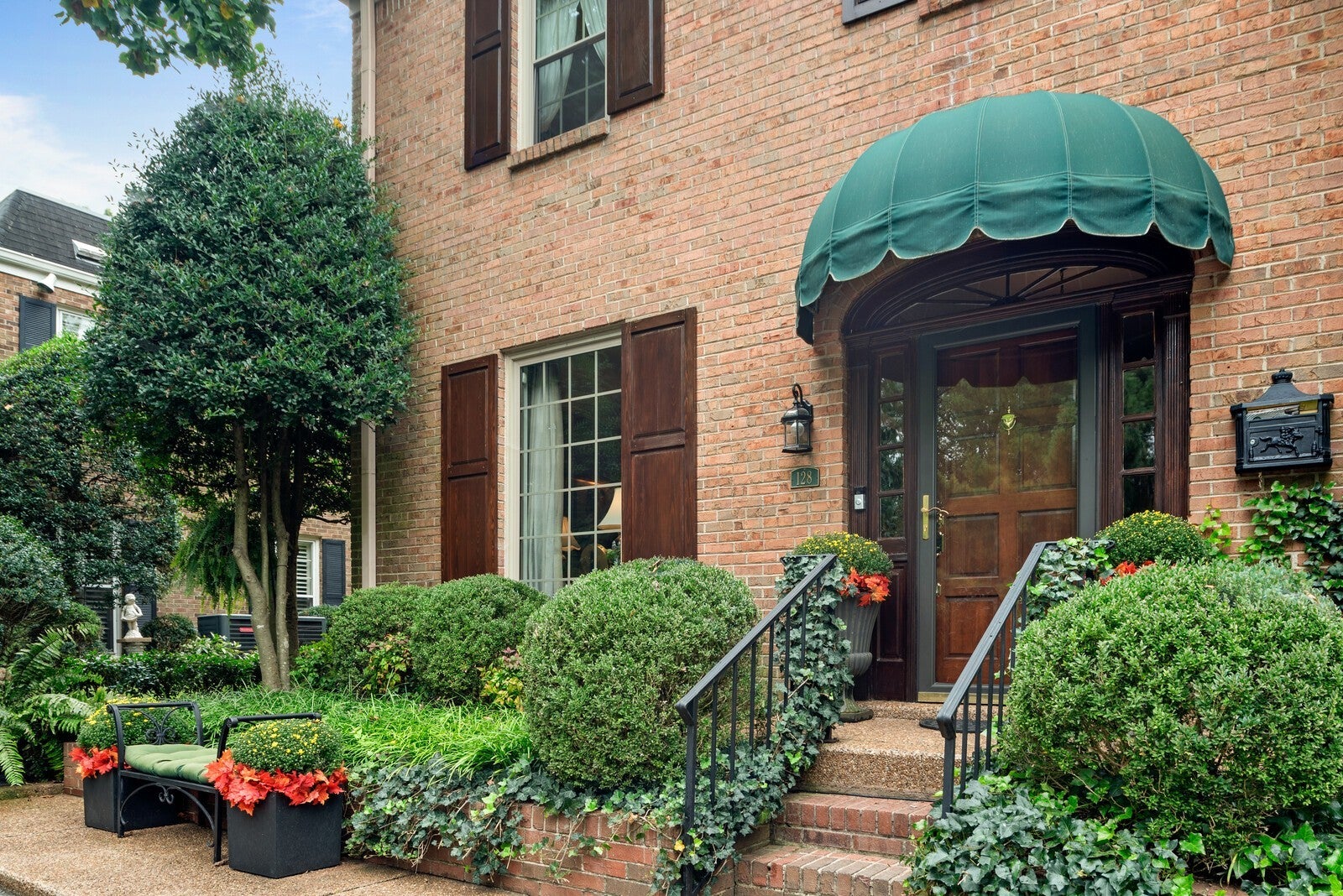 Home for sale in 4400 Belmont Park Ter 128 Nashville, TN