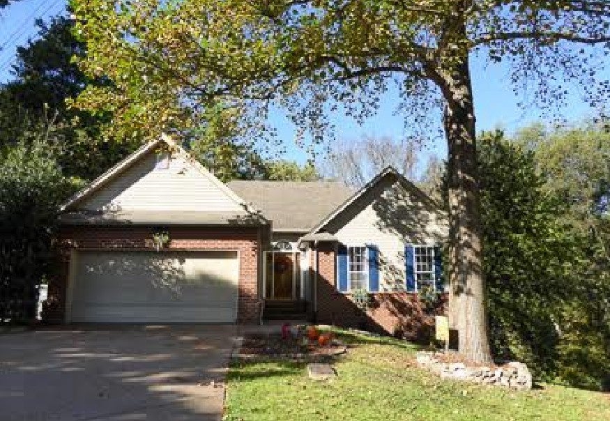 Home for sale in 1509 Roundhill Ct Nashville, TN