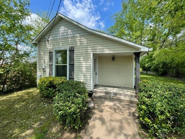 Home for sale in 1509 Long Ave Nashville, TN