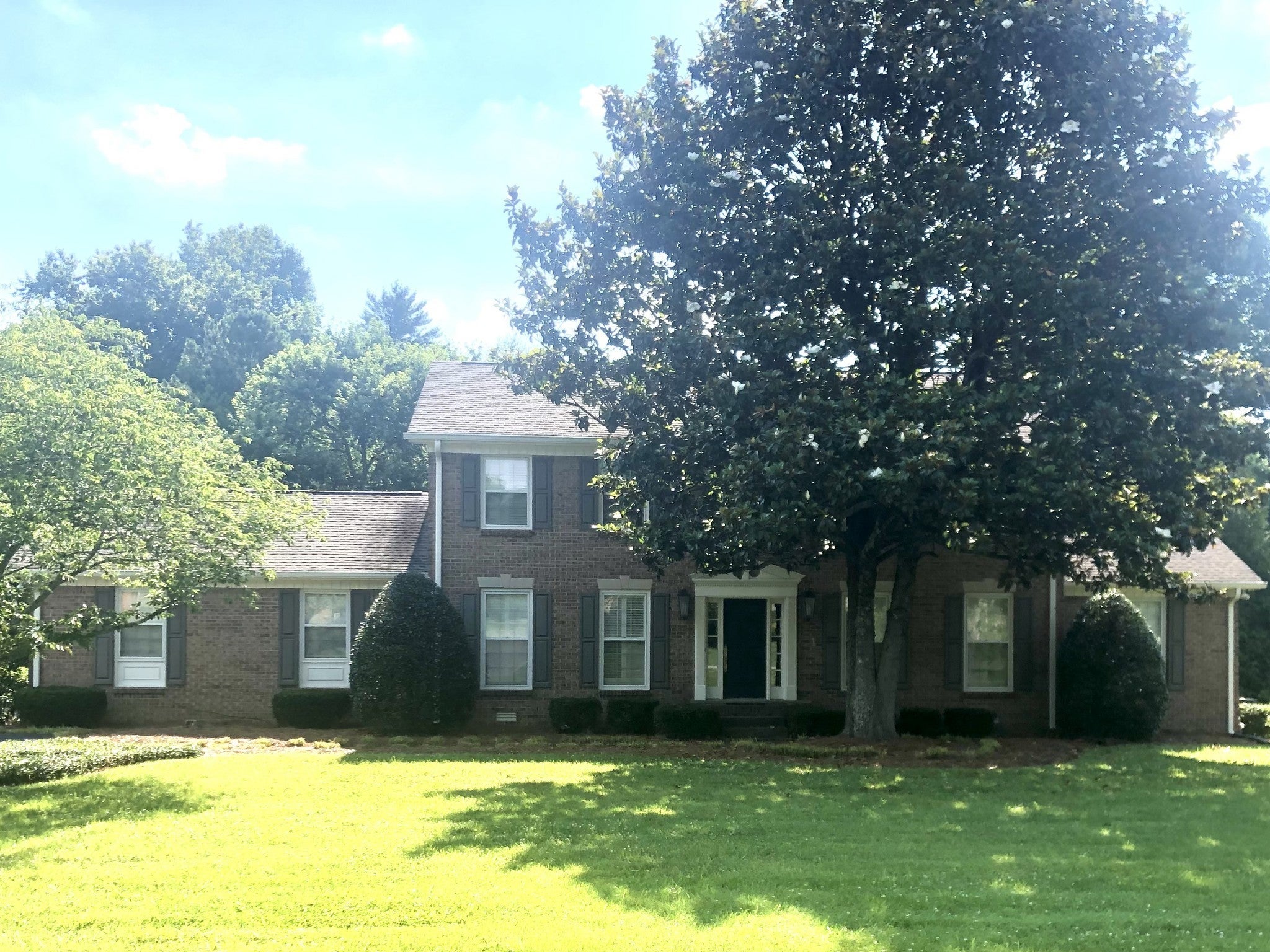 Brentwood Real Estate - Residential for sale