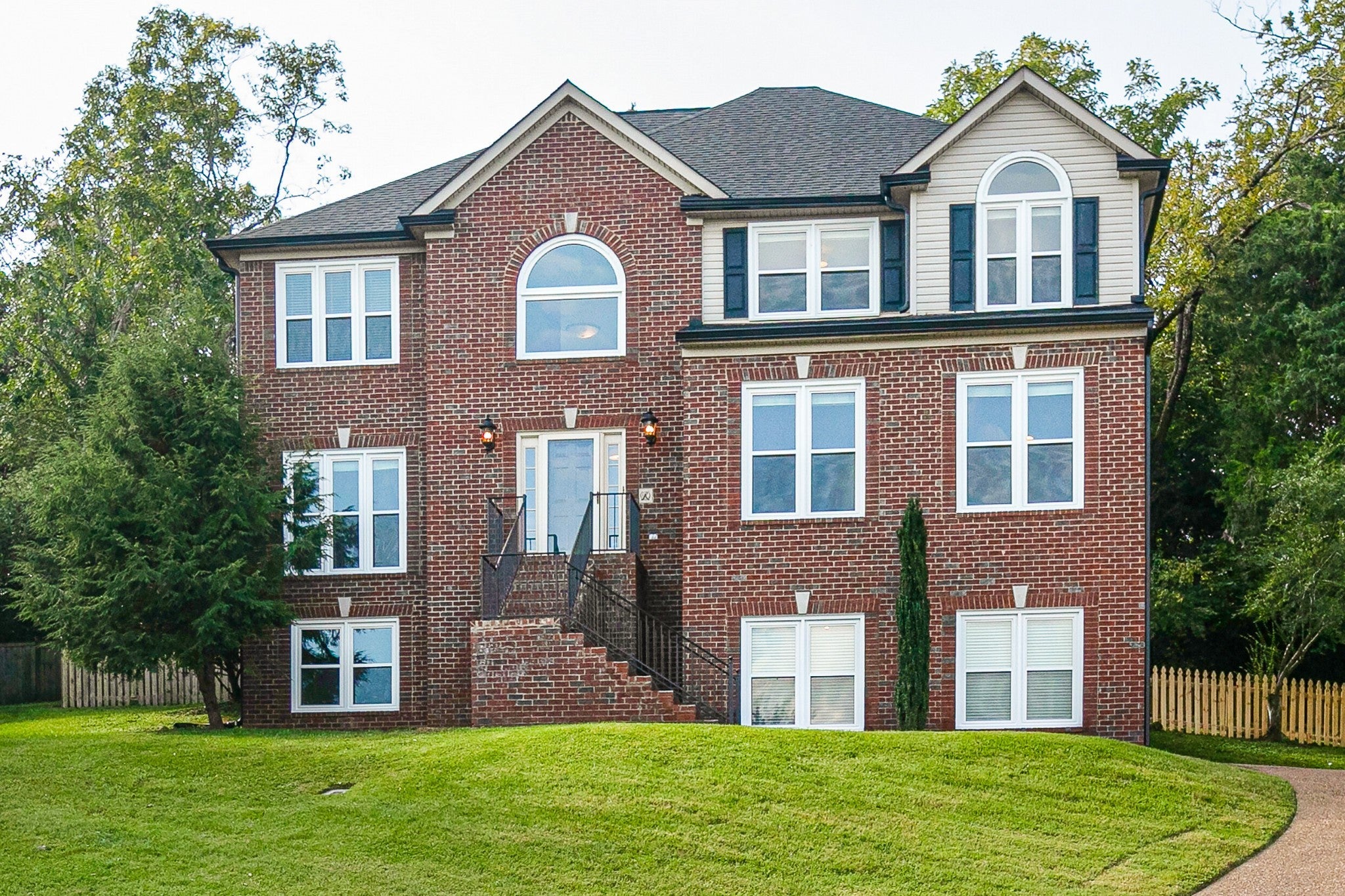 Home for sale in 421 Sims Ln Franklin, TN