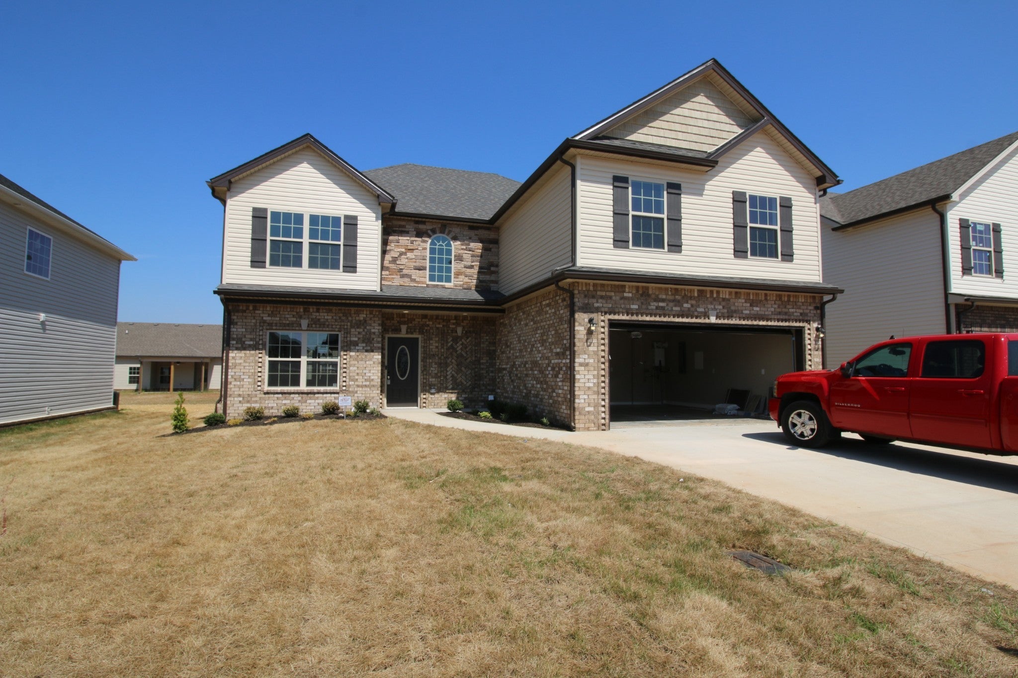 Home for sale in 506 Summerfield Clarksville, TN