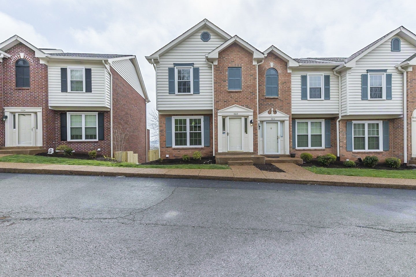 Home for sale in 1603 Brentwood Pointe Franklin, TN