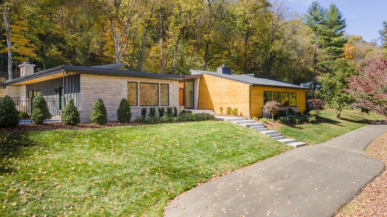 Home for sale in 2201 Chickering Ln Nashville, TN