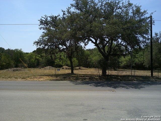 7235 Low Bid Ln, San Antonio