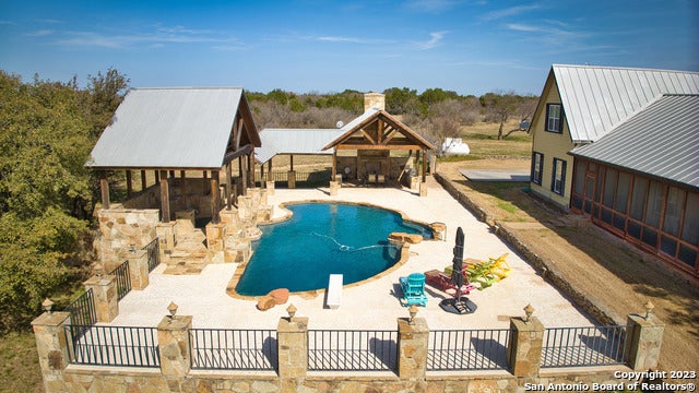 19316 Ranch Road 1871, Mason