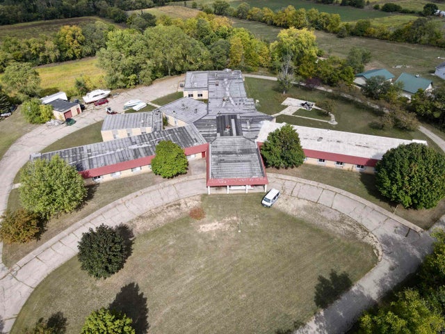 900 Sunnyview Lane, Princeton