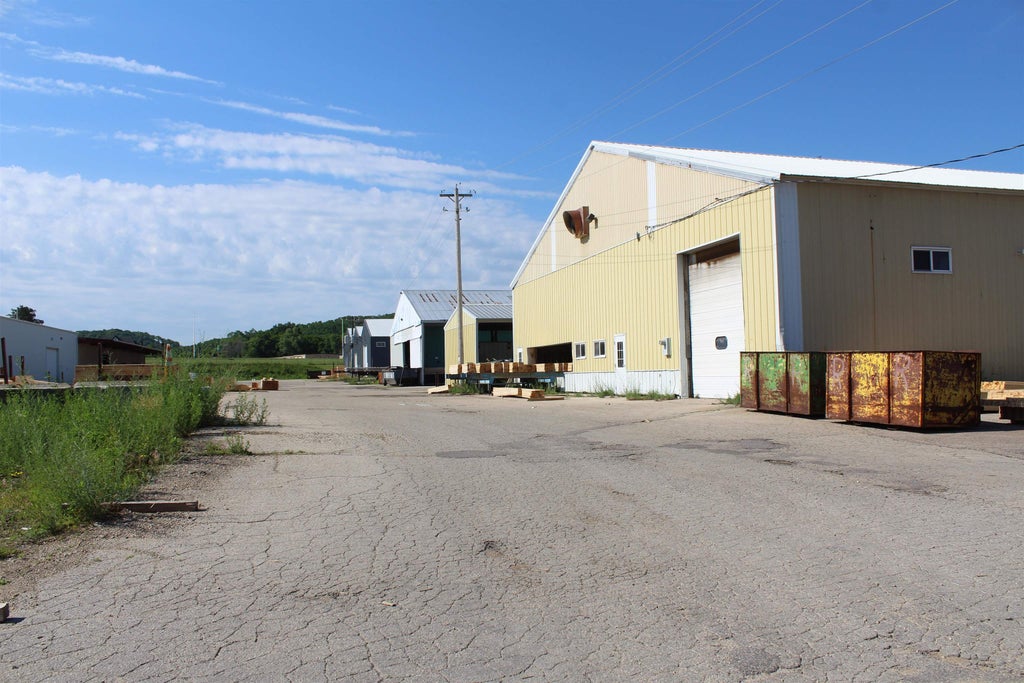 405 Walter Road, Mazomanie, WI MLS 1979751