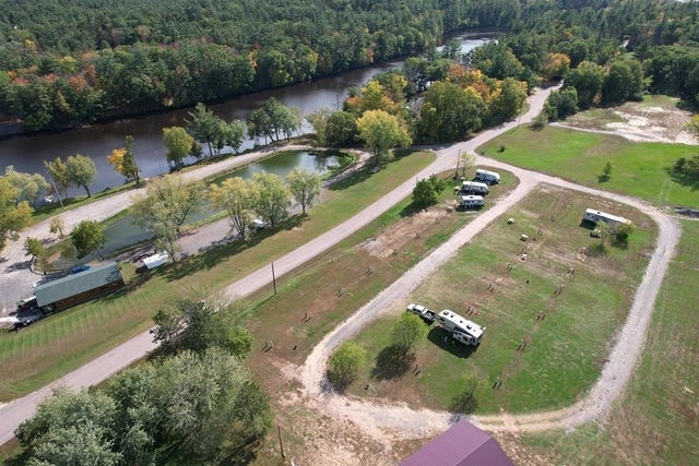 N6600 Riverview Road, Black River Falls