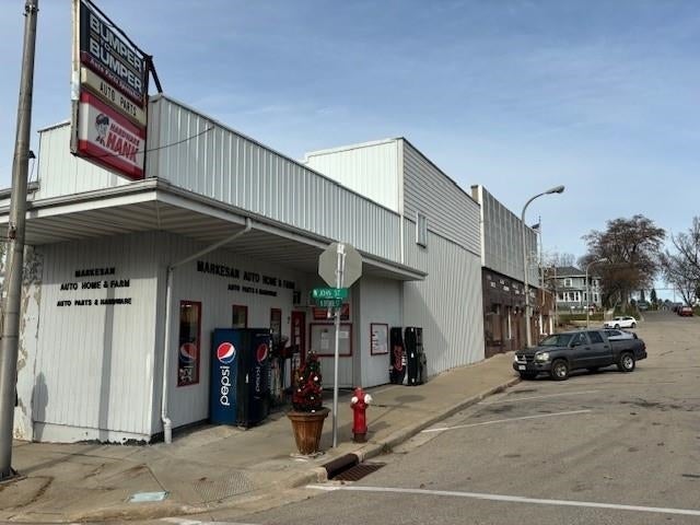 7 N Bridge Street, Markesan