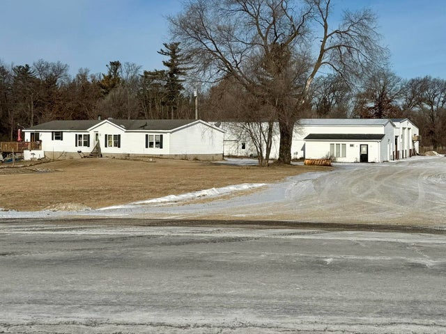 22990 Highway 21, La Grange