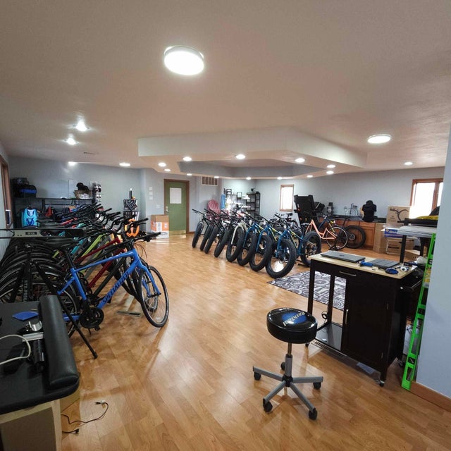 #2 Up - 1327 N Wright Road, Janesville