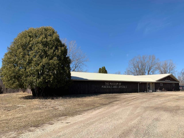 4228 Highway 23, Dodgeville