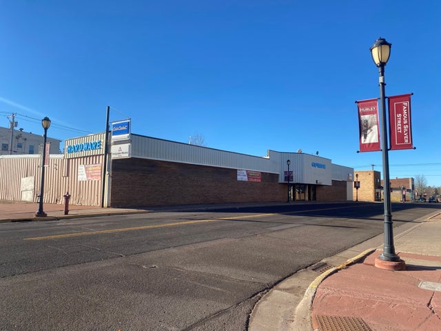 303 Silver Street, Hurley