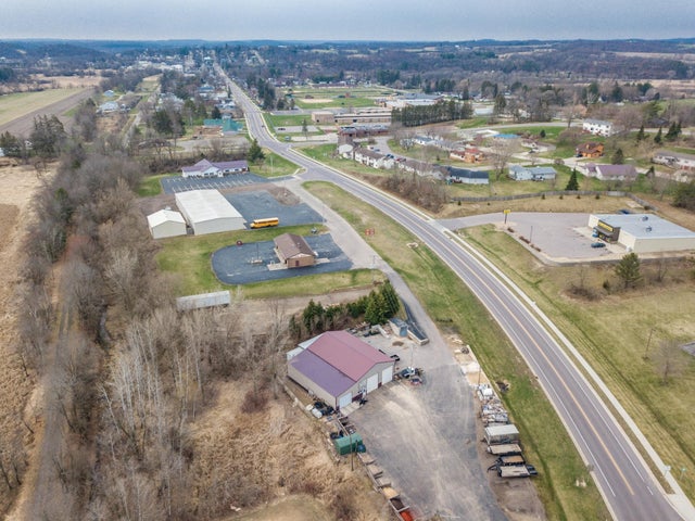 1626 Academy Street, Elroy