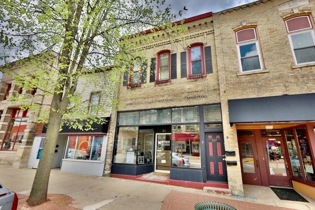 #1 - 183-187 W Main Street, Stoughton