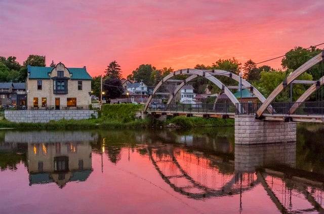 200 W Milwaukee Street, Jefferson