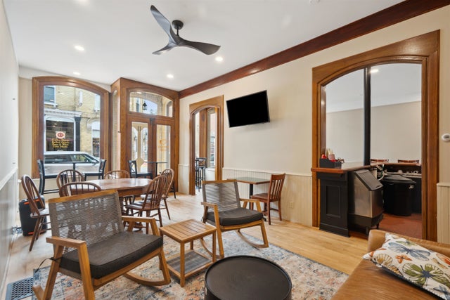 202 W Water Street, Shullsburg