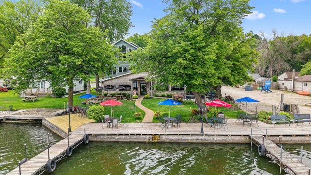 N10575 Chief Kuno Trail, Fox Lake