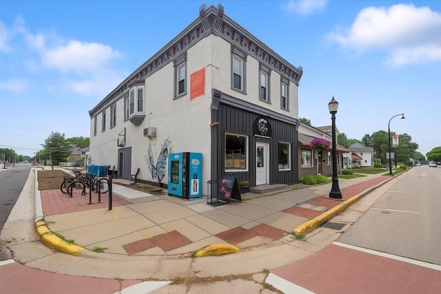 200 & 204 W Main Street, Waunakee