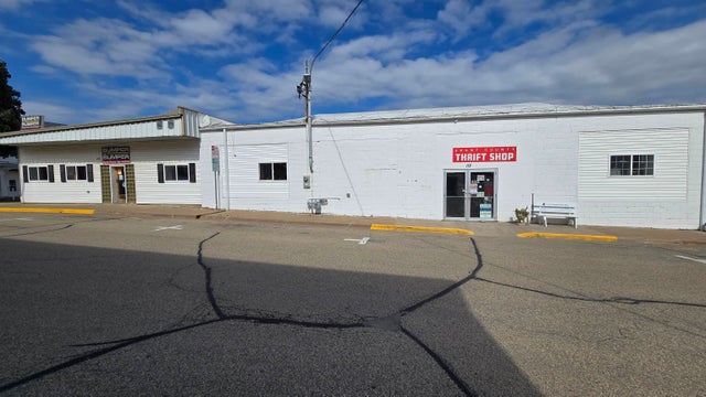 104 S Monroe Street, Lancaster