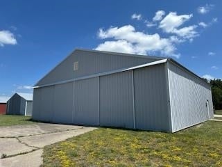 #7 - Hangar B Middle Street, Necedah