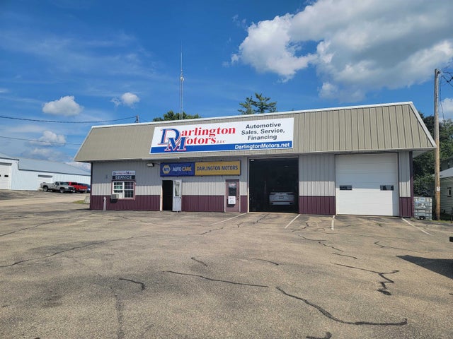 11738 & 11718 Sth 23, Darlington