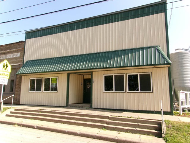 154 Main Street, Seneca