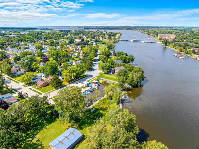 1000 Bauman Street, Oshkosh