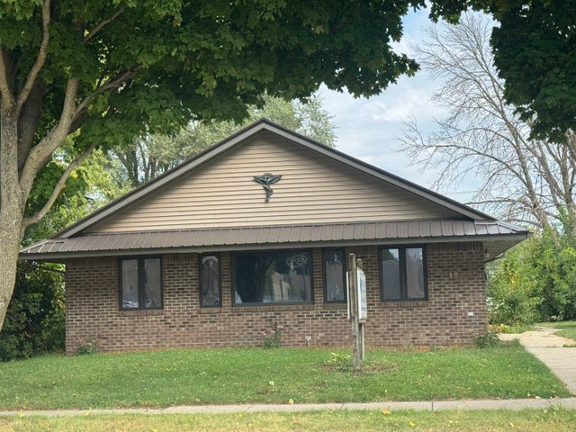 109 W Oak Street, Boscobel