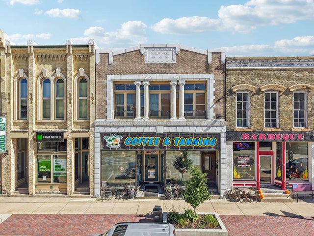 122-124 S Main Street, Jefferson