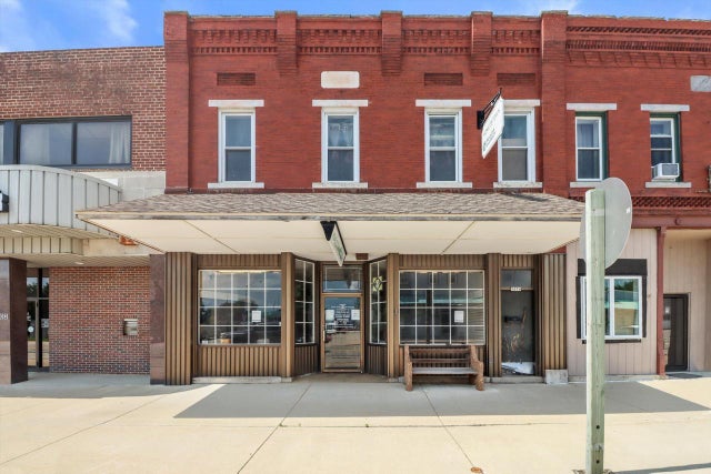 107 N High Street, Randolph