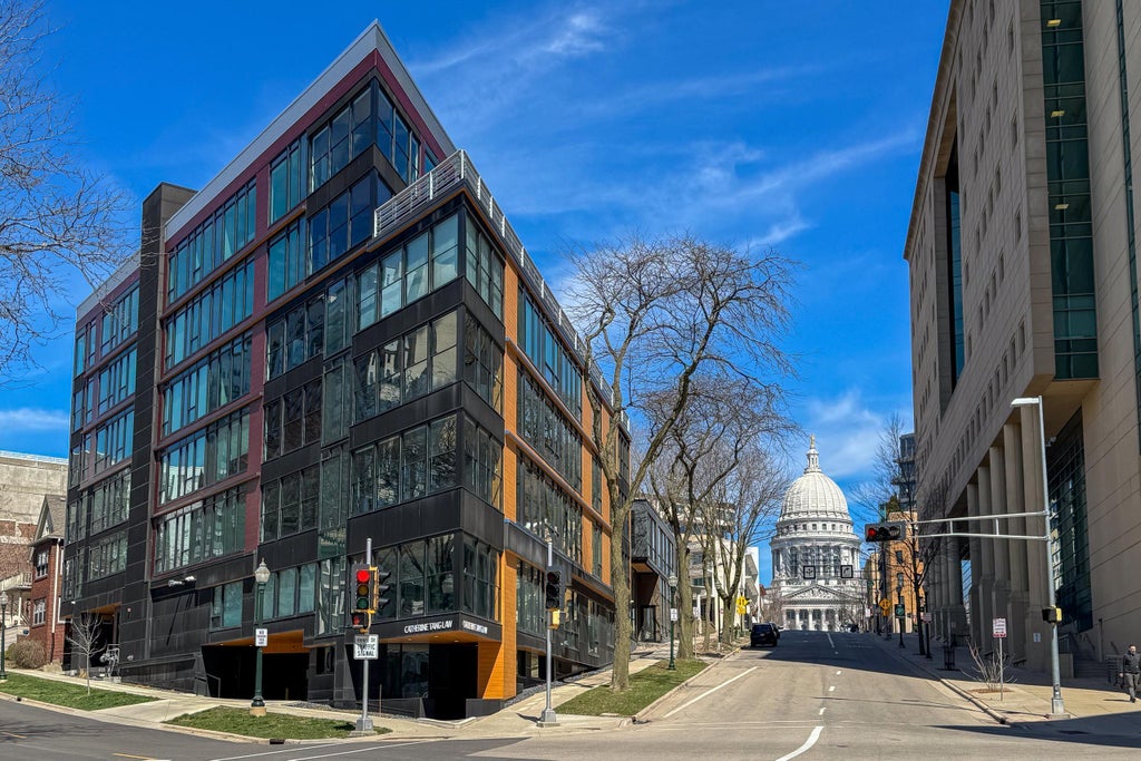#401 - 211 S Henry Street, Madison