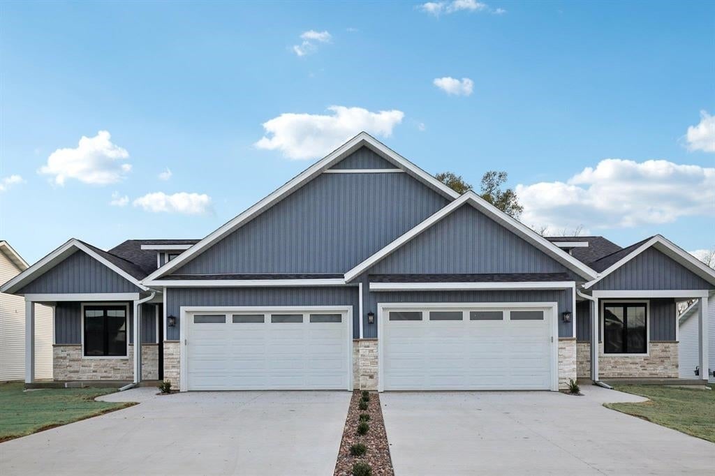 305 Willow Street, Pardeeville