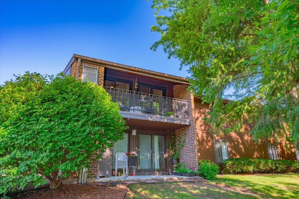 #4 - 3114 Creek View Drive, Middleton