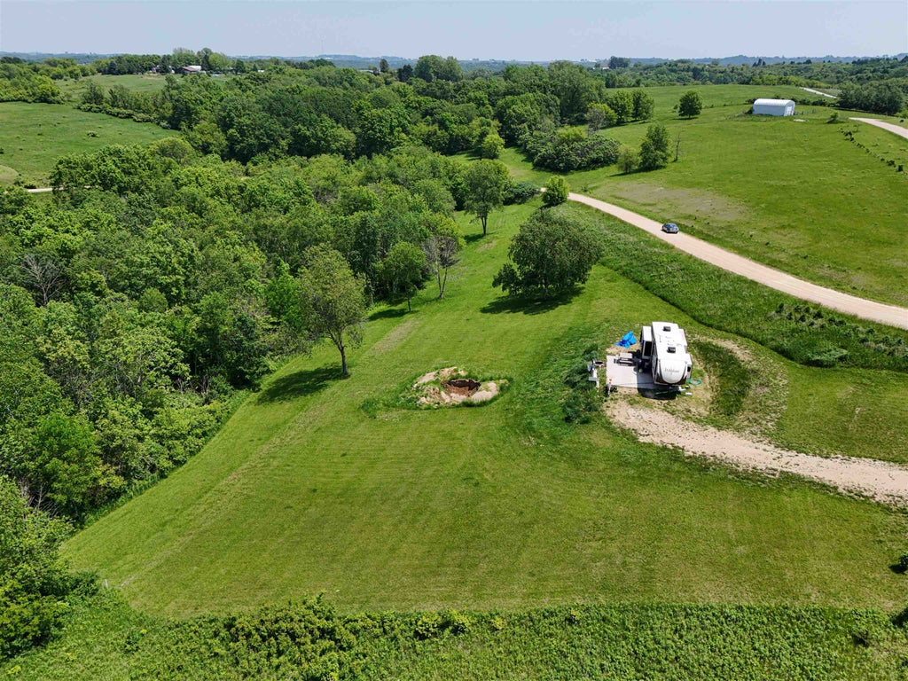 58182 Mississippi Ridge Lane, Seneca