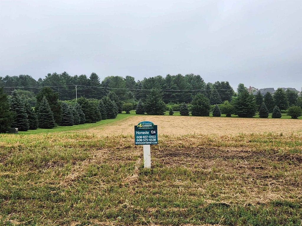 L124 Blue Victoria Drive, Windsor